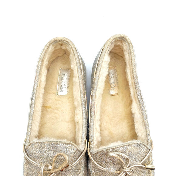 Michael Kors Sutton Shearling Moccasin Slippers – Champagne Mesh - Chalet Chic - Picture 9 of 16